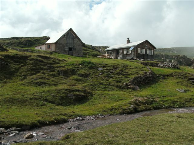 Schilstal zwischen Flums und Spitzmeilen